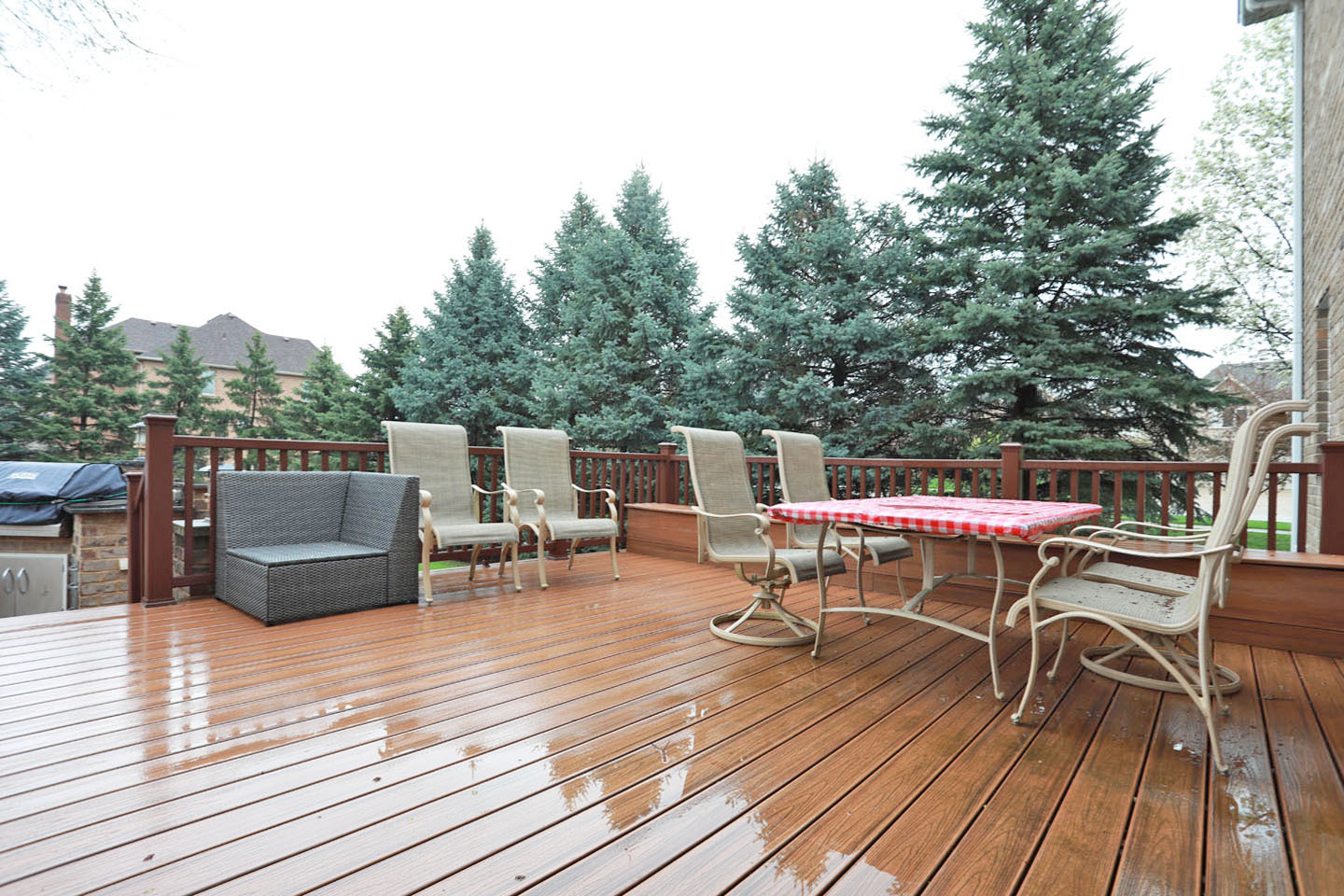Roselle, Illinois, 60172, United States, 5 Bedrooms Bedrooms, ,5 BathroomsBathrooms,Residential,Contingent,2051950
