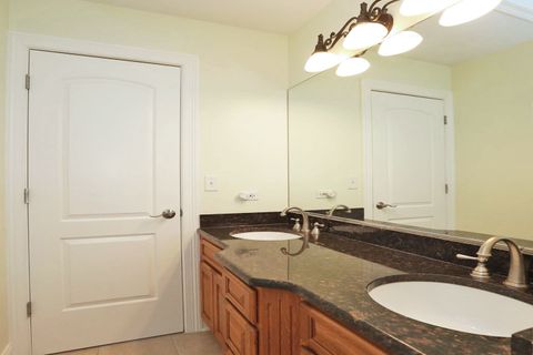 Tiny photo for 310 Jennifer Lane, Roselle, IL 60172 (MLS # 12626764)
