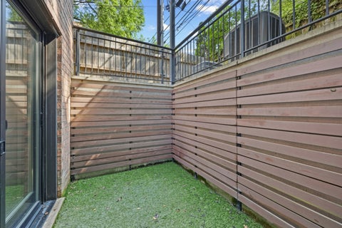 Tiny photo for 1823 N Halsted Street #1, Chicago, IL 60614 (MLS # 12758180)