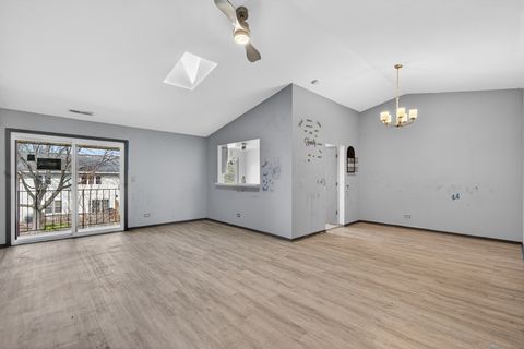 Tiny photo for 107 Walters Lane #2A, Itasca, IL 60143 (MLS # 12616902)