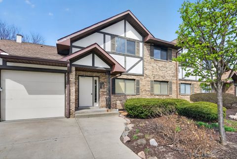 Tiny photo for 107 Walters Lane #2A, Itasca, IL 60143 (MLS # 12616902)