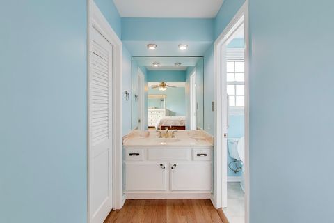 Tiny photo for 2013 N Windsor Drive, Arlington Heights, IL 60004 (MLS # 12580942)