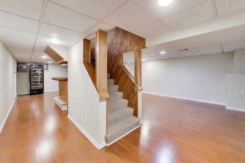 Tiny photo for 2013 N Windsor Drive, Arlington Heights, IL 60004 (MLS # 12580942)