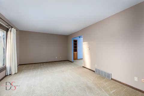 Tiny photo for 2602 Cherie Lane, Ottawa, IL 61350 (MLS # 12550294)