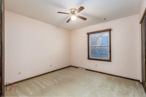Tiny photo for 2602 Cherie Lane, Ottawa, IL 61350 (MLS # 12550294)