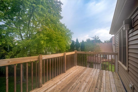Tiny photo for 44 CHESTNUT Terrace, Buffalo Grove, IL 60089 (MLS # 12749216)