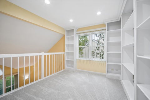 Tiny photo for 44 CHESTNUT Terrace, Buffalo Grove, IL 60089 (MLS # 12749216)