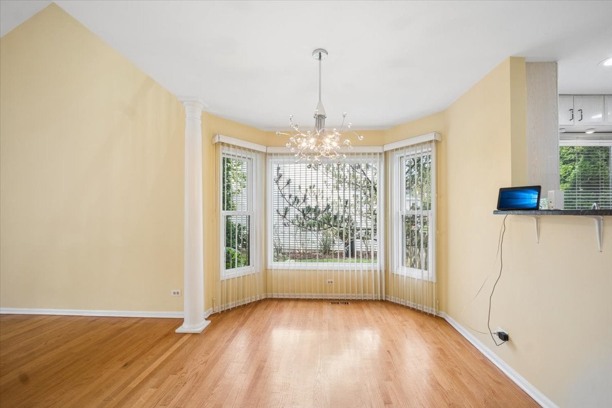 44 CHESTNUT Terrace