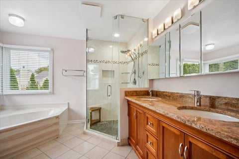 Tiny photo for 44 CHESTNUT Terrace, Buffalo Grove, IL 60089 (MLS # 12749216)