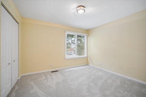 Tiny photo for 44 CHESTNUT Terrace, Buffalo Grove, IL 60089 (MLS # 12749216)