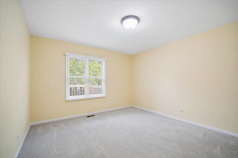 Tiny photo for 44 CHESTNUT Terrace, Buffalo Grove, IL 60089 (MLS # 12749216)