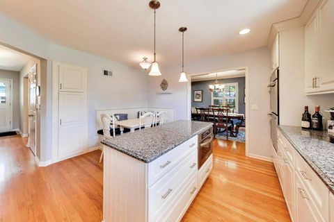 Tiny photo for 2401 Maple Avenue, Northbrook, IL 60062 (MLS # 12637023)