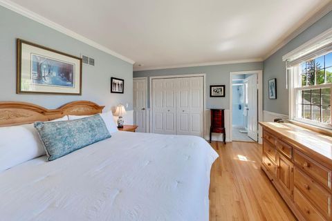 Tiny photo for 2401 Maple Avenue, Northbrook, IL 60062 (MLS # 12637023)