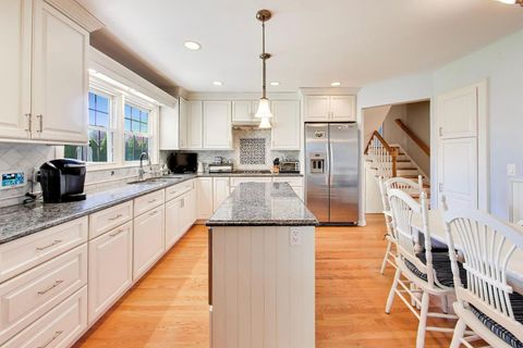 Tiny photo for 2401 Maple Avenue, Northbrook, IL 60062 (MLS # 12637023)