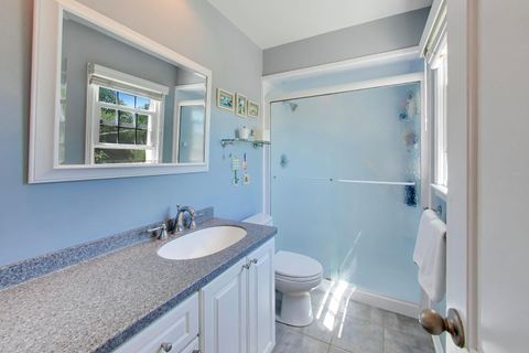 Tiny photo for 2401 Maple Avenue, Northbrook, IL 60062 (MLS # 12637023)
