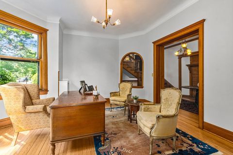 Tiny photo for 225 Hamilton Street, Evanston, IL 60202 (MLS # 12592300)