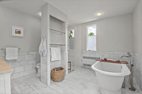 Tiny photo for 225 Hamilton Street, Evanston, IL 60202 (MLS # 12592300)