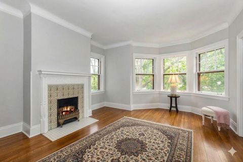 Tiny photo for 225 Hamilton Street, Evanston, IL 60202 (MLS # 12592300)