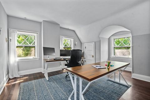 Tiny photo for 225 Hamilton Street, Evanston, IL 60202 (MLS # 12592300)