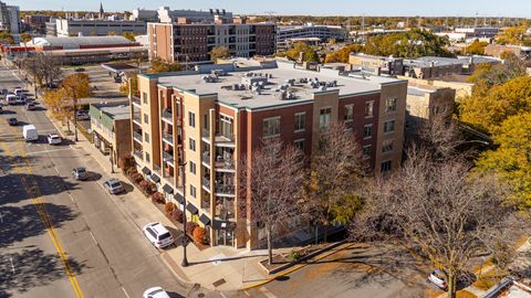 Tiny photo for 8000 Kilpatrick Avenue #2B, Skokie, IL 60076 (MLS # 12581099)