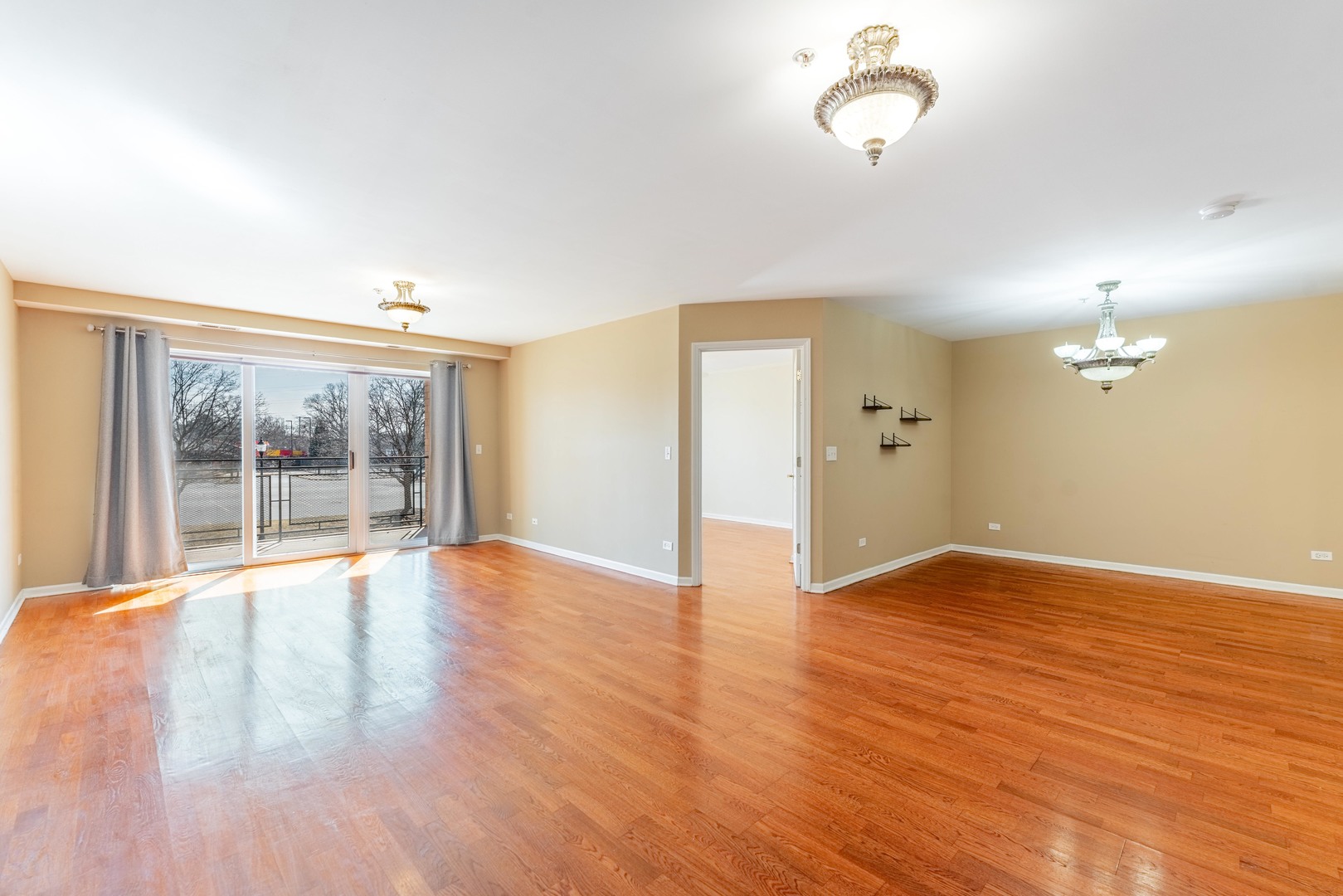 8000 Kilpatrick Avenue 2B