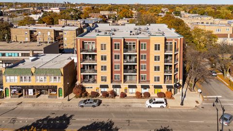 Tiny photo for 8000 Kilpatrick Avenue #2B, Skokie, IL 60076 (MLS # 12581099)