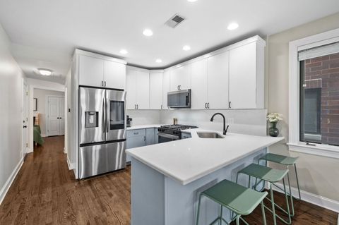 Tiny photo for 3752 N Fremont Street #2, Chicago, IL 60613 (MLS # 12632171)