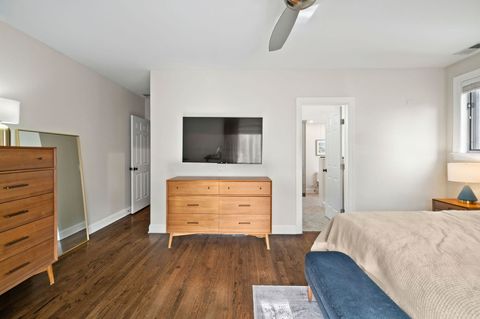 Tiny photo for 3752 N Fremont Street #2, Chicago, IL 60613 (MLS # 12632171)