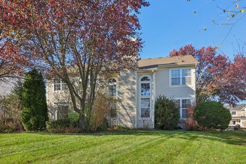 Tiny photo for 18466 W Springwood Drive, Grayslake, IL 60030 (MLS # 12497569)