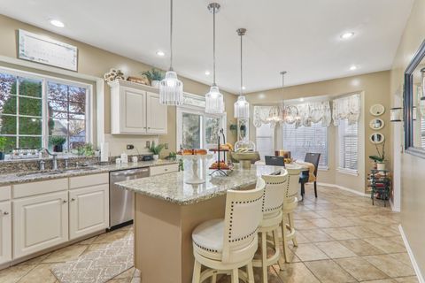 Tiny photo for 18466 W Springwood Drive, Grayslake, IL 60030 (MLS # 12497569)