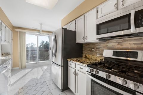 Tiny photo for 400 E Dundee Road #403C, Buffalo Grove, IL 60089 (MLS # 12542054)