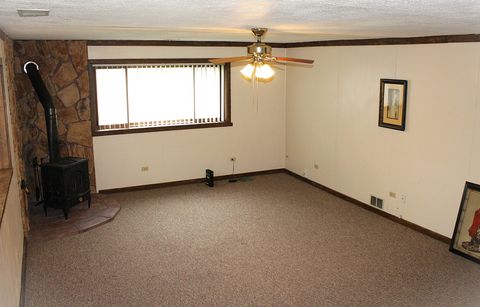 Tiny photo for 10013 S Menard Avenue, Oak Lawn, IL 60453 (MLS # 12635150)