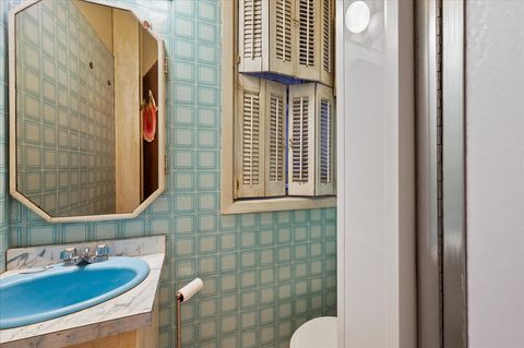 Tiny photo for 5502 S HYDE PARK Boulevard #1, Chicago, IL 60637 (MLS # 12454747)