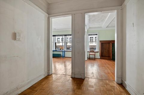 Tiny photo for 5502 S HYDE PARK Boulevard #1, Chicago, IL 60637 (MLS # 12454747)