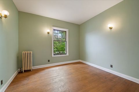 Tiny photo for 5502 S HYDE PARK Boulevard #1, Chicago, IL 60637 (MLS # 12454747)