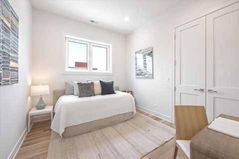 Tiny photo for 2129 N Damen Avenue #2N, Chicago, IL 60647 (MLS # 12569445)