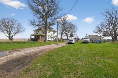 Tiny photo for 78 E 1180th Street, Altona, IL 61414 (MLS # 12610586)