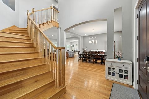Tiny photo for 4146 Cardinal Court, Northbrook, IL 60062 (MLS # 12404913)