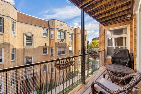 Tiny photo for 6226 N Mozart Street #2N, Chicago, IL 60659 (MLS # 12495518)