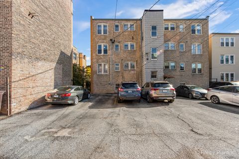 Tiny photo for 6226 N Mozart Street #2N, Chicago, IL 60659 (MLS # 12495518)