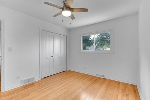 Tiny photo for 174 Ash Avenue, Wood Dale, IL 60191 (MLS # 12506061)