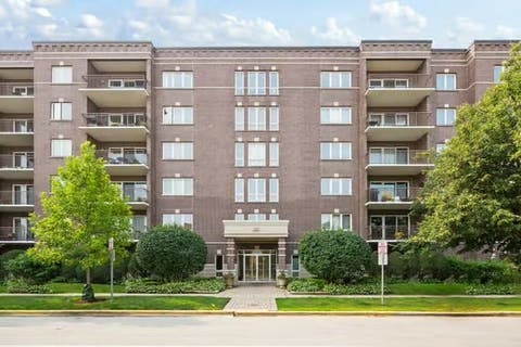 Photo of 1327 Brown Street #508, Des Plaines, IL 60016 (MLS # 12725890)