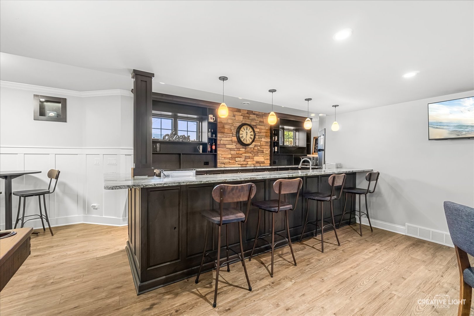 Elgin, Illinois, 60124, United States, 4 Bedrooms Bedrooms, ,5 BathroomsBathrooms,Residential,Active,2051949