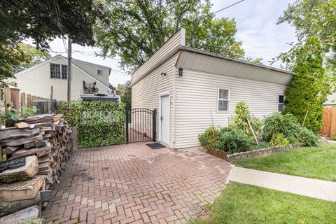Tiny photo for 8708 Central Avenue, Morton Grove, IL 60053 (MLS # 12477117)