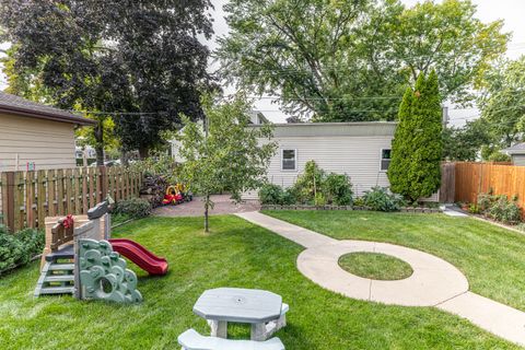 Tiny photo for 8708 Central Avenue, Morton Grove, IL 60053 (MLS # 12477117)