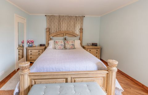 Tiny photo for 8708 Central Avenue, Morton Grove, IL 60053 (MLS # 12477117)