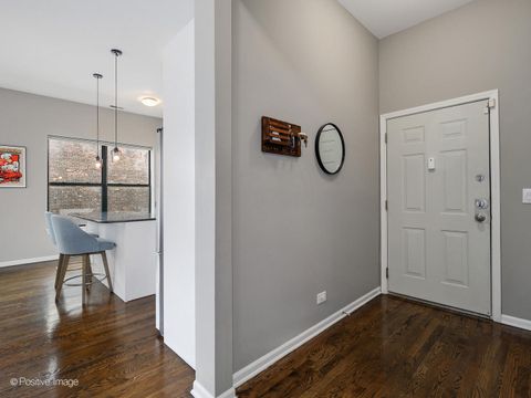 Tiny photo for 3118 N Lincoln Avenue #4A, Chicago, IL 60657 (MLS # 12499667)