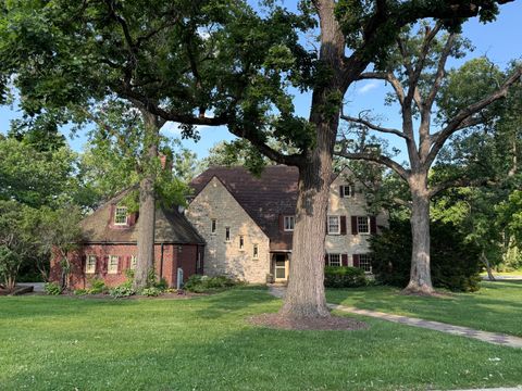 Tiny photo for 2221 Twin Oak Road, Peru, IL 61354 (MLS # 12277638)