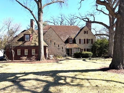 Tiny photo for 2221 Twin Oak Road, Peru, IL 61354 (MLS # 12277638)