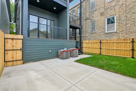 Tiny photo for 3644 W Cornelia Avenue #1, Chicago, IL 60618 (MLS # 12596160)